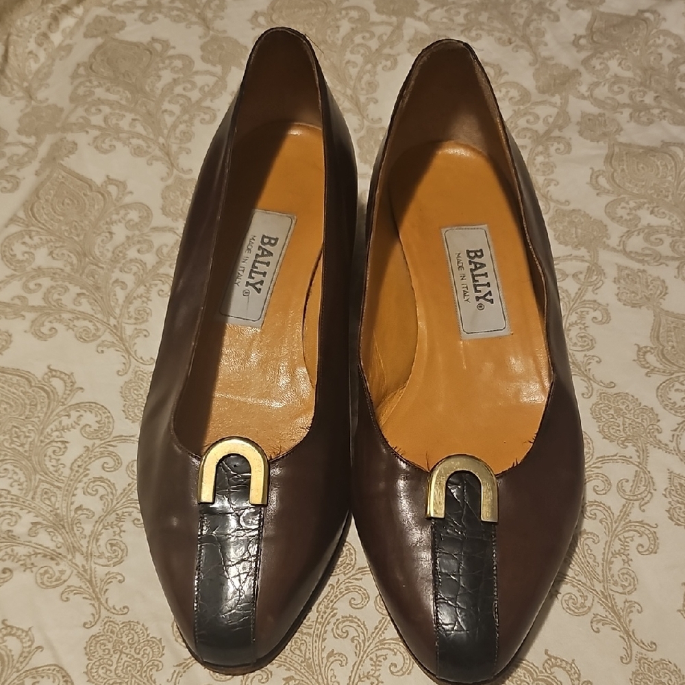 Bally Women's Dark Brown Leather Flats with Black Accent